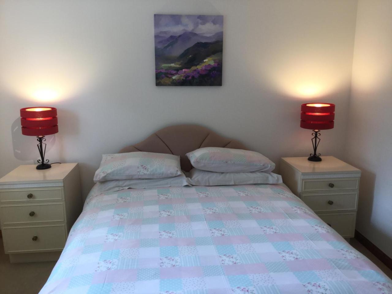 Two-Bedroom Apartment - Golf View Free Parking Inverness Exterior photo